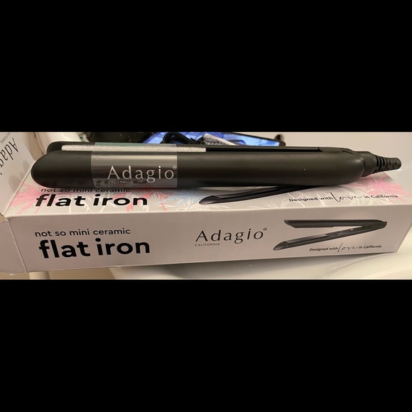 Adagio not so mini straightener - Picture 3 of 3